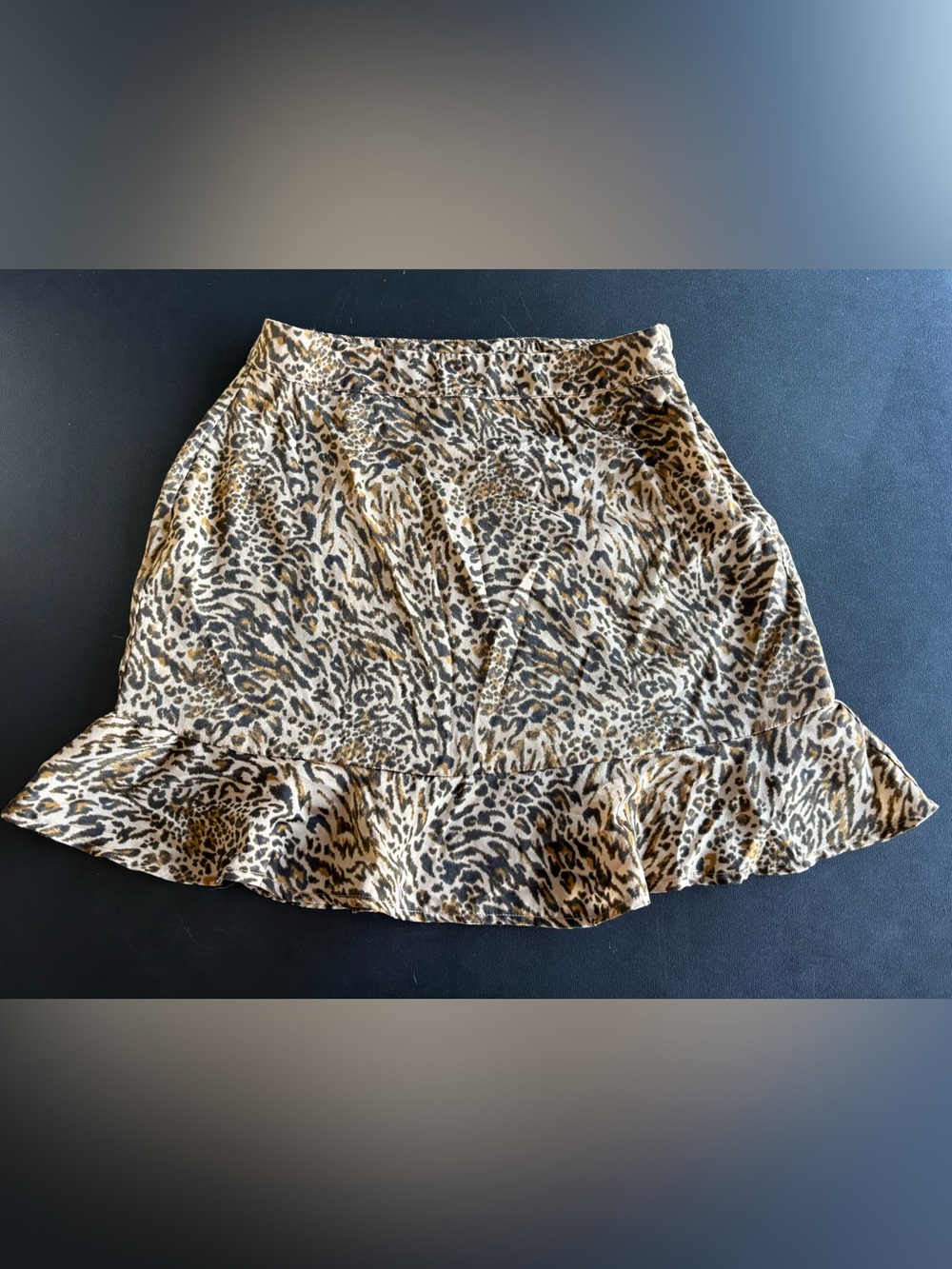 Forever 21 Leopard Print Ruffle Hem Skirt - Beige Black